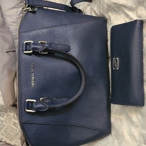 Micheal kors Bag an wallet sets